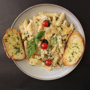 Chicken Alfredo Pasta