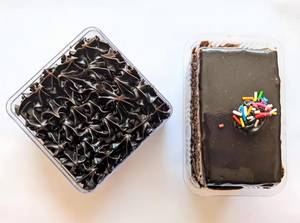 Dutch Truffle Tub with Chocolate Truffle Pastry