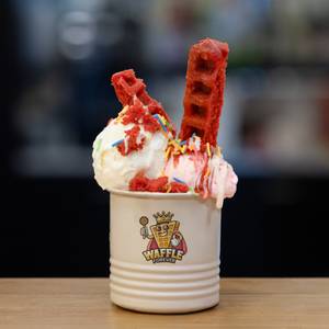 Berry-licious Blast Sundae(s)