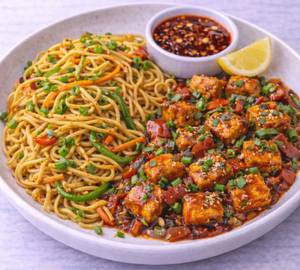 Noodles & Chilli Paneer [4]