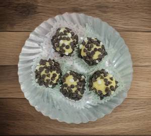 Chocochip Malai Laddu