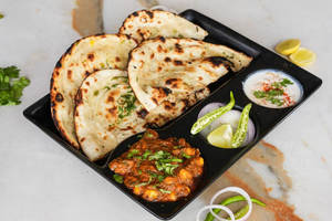 Chole Kulche Meal