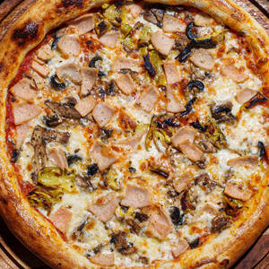 Capricciosa Pizza