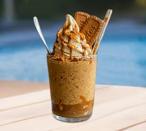 Lotus Biscoff Shake