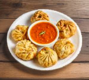 Veg Fried Momos [Regular, 8 Pieces]