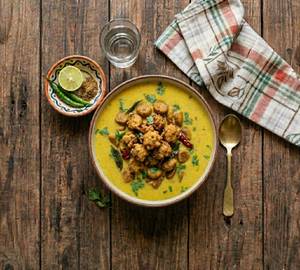 Kadhi Pakora