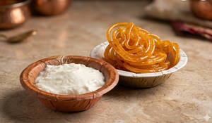 Dahi-Jalebi Combo