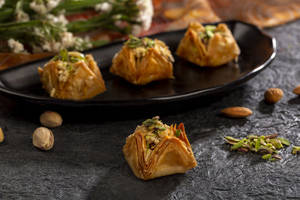 Baklawa Mixed Tart
