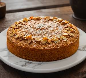 Salted Caramel Almond Tea Cake [500 G] 