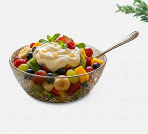 Fruit Salad With Fresh Cream