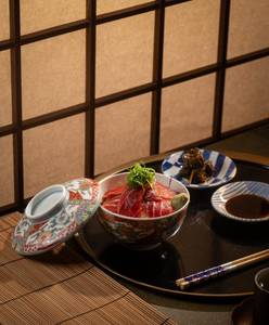 Maguro Zuke Don