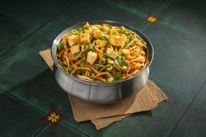 Schezwan Paneer Noodles