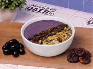 Jamun Fig Smoothie Bowl