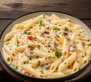 White sauce pasta