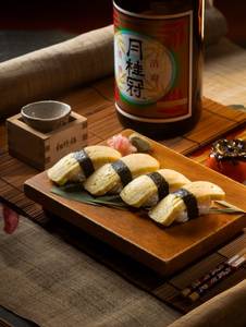 Tamago Nigiri