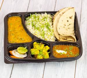 Deluxe Thali..
