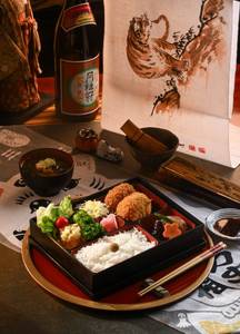 Butaniku Korokke Bento