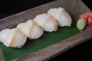 Hotate Nigiri