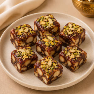 Khajoor Bites