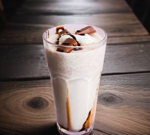 Kit Kat Shake