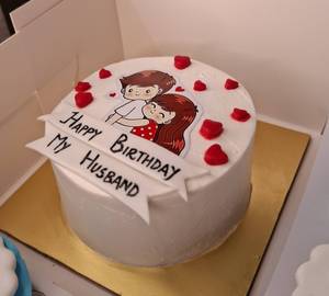 Love Theme Bento Chocolate Cake (350 Gms)