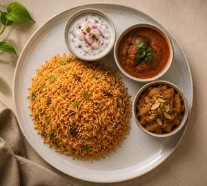 Dum chicken kuska