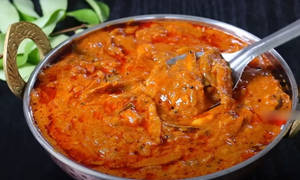 Nethili Karuvattu Kulambu