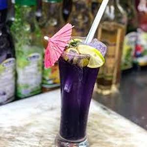 Black currant ice crusher