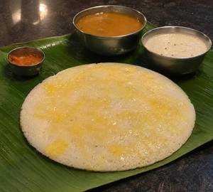 Sp Kerala Thatte Idli Plain [With Chutney+Sambar][1 Big Pc]