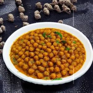 Pindi Channa [White Chana]