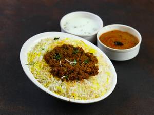Hyderabadi Keema Biryani 1000Ml