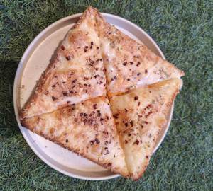 Cheese Garlic Melting Sandwich