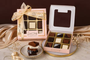 Elite Artisanal Chocolate Box (9 Pcs)