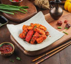 Paneer chilli garlic dry