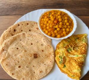 Wholewheat  2 Paratha Served With Ghugni And Egg Omelet