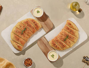 Pack of 2 Garlic Breadsticks - Classic @ ₹99 each