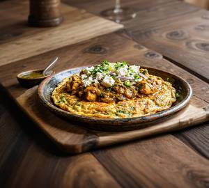 Special Omlet ( Conatins Chicken , Paneer , Mushroom )