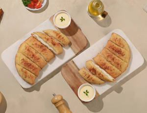 Pack of 2 Garlic Breadsticks - Cheeselicious