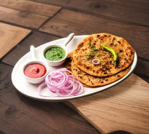Aloo pyaaz paratha