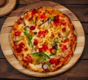 Tandoor chicken pizza
