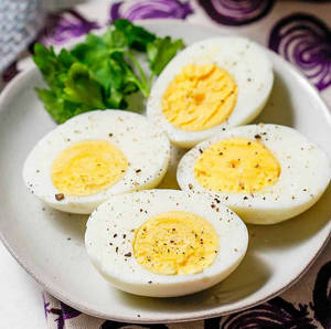 Pepper Egg (4 Pcs)