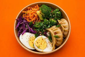 High-protein Chicken Momo Thukpa