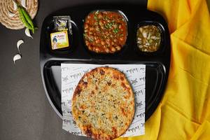 Gobhi Kulcha