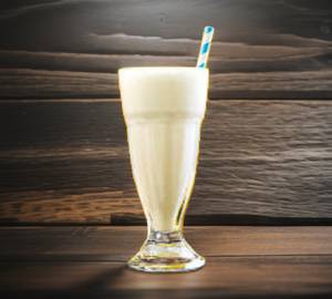 Banana milkshake