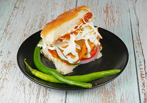 Tagda Tandoori Vada Pav