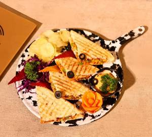 Veg Cheese Grilled Sandwich