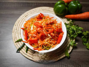 Chicken Hot Garlic Chowmein