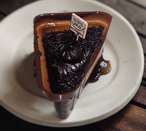 Devils delight pastry approx 90g to 100g