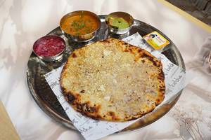 Half and Half Kulcha