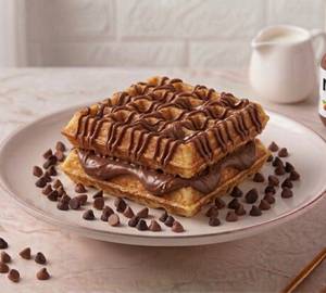 Crispy Nutella Waffle